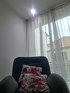 Snapshot of Nina_vallon chatting on May 14, 2026, 11:29 am Nina vallon online show from May 14, 2026, 11:29 am