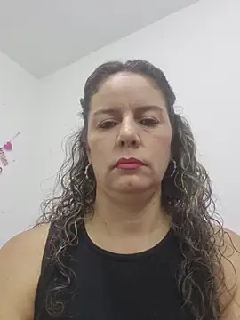 Snapshot of Nina_vallon chatting on March 6, 2026, 1:06 pm Nina vallon online show from March 6, 2026, 1:06 pm