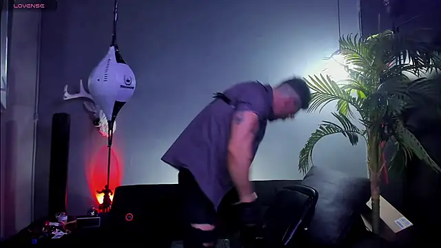 Snapshot of dennis_cox1 chatting on January 18, 2026, 6:06 am dennis cox1 online show from January 18, 2026, 6:06 am