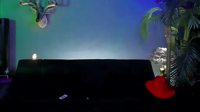 Snapshot of dennis_cox1 chatting on April 9, 2026, 1:07 am dennis cox1 online show from April 9, 2026, 1:07 am