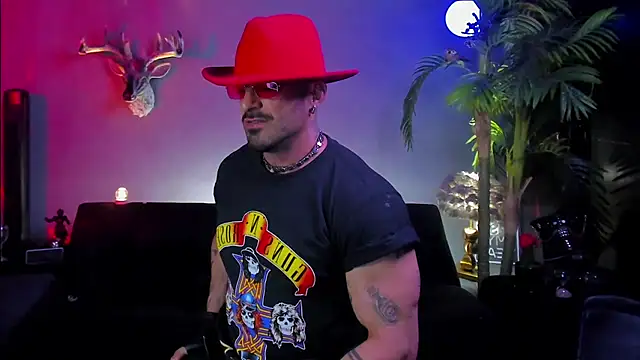 Snapshot of dennis_cox1 chatting on April 12, 2026, 11:08 pm dennis cox1 online show from April 12, 2026, 11:08 pm