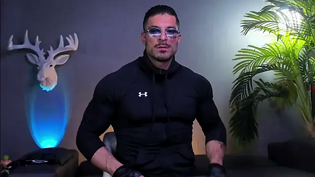 Snapshot of dennis_cox1 chatting on December 20, 2025, 4:59 am dennis cox1 online show from December 20, 2025, 4:59 am