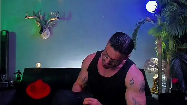 Snapshot of dennis_cox1 chatting on April 14, 2026, 9:58 am dennis cox1 online show from April 14, 2026, 9:58 am