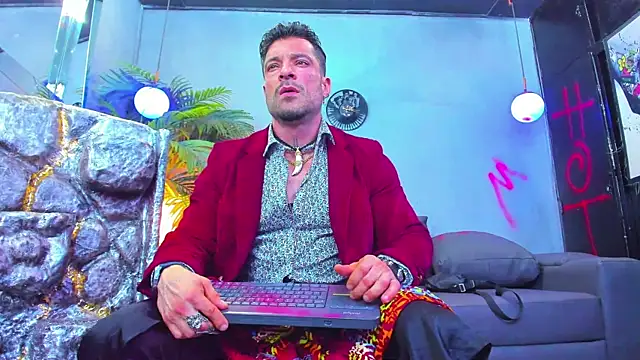 Snapshot of dennis_cox1 chatting on September 20, 2025, 4:17 am dennis cox1 online show from September 20, 2025, 4:17 am