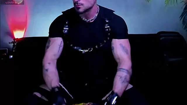 Snapshot of dennis_cox1 chatting on February 21, 2026, 7:21 am dennis cox1 online show from February 21, 2026, 7:21 am