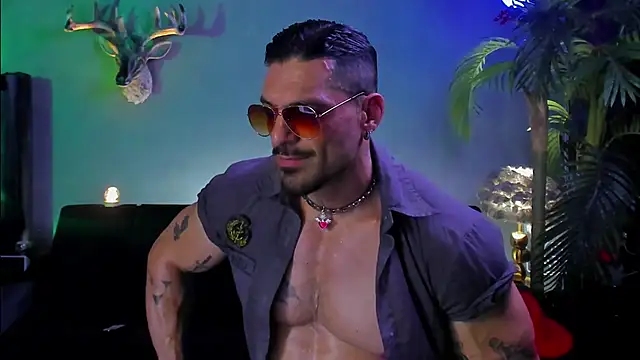 Snapshot of dennis_cox1 chatting on April 8, 2026, 9:44 am dennis cox1 online show from April 8, 2026, 9:44 am