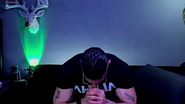 Snapshot of dennis_cox1 chatting on February 12, 2026, 4:56 am dennis cox1 online show from February 12, 2026, 4:56 am