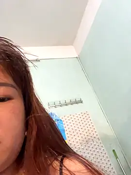 Snapshot of qinejr37 chatting on September 25, 2025, 11:11 pm qinejr37 online show from September 25, 2025, 11:11 pm