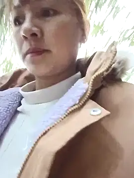 Snapshot of Mini3333 chatting on January 18, 2026, 12:25 am Mini3333 online show from January 18, 2026, 12:25 am