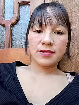 Mini3333 online show from November 23, 2025, 2:32 am