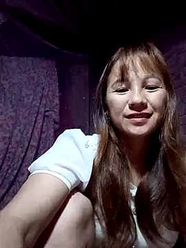 Mini3333 online show from April 4, 2026, 10:16 pm