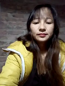 Mini3333 online show from December 22, 2025, 10:32 pm