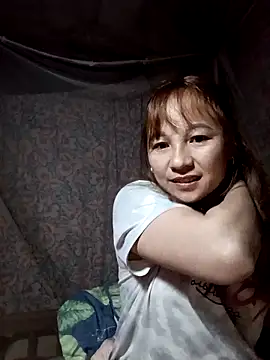 Snapshot of Mini3333 chatting on February 18, 2026, 4:47 pm Mini3333 online show from February 18, 2026, 4:47 pm