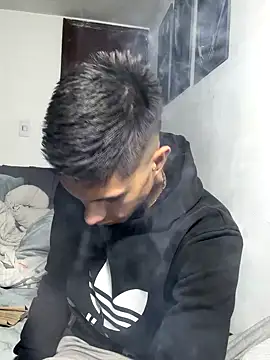 Manuel99boy online show from September 30, 2025, 4:51 am