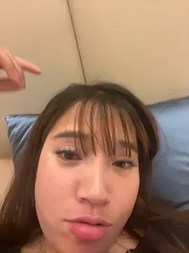 Snapshot of Pusy_wett chatting on September 20, 2025, 6:40 am Pusy wett online show from September 20, 2025, 6:40 am