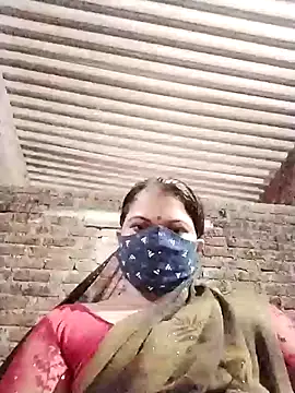 Rajnee33A online show from November 4, 2025, 11:25 am