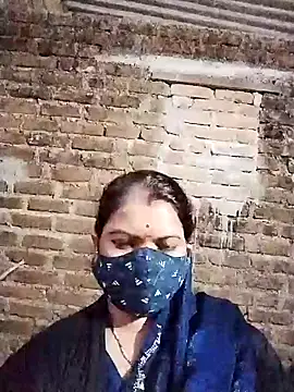 Rajnee33A online show from November 2, 2025, 12:59 am