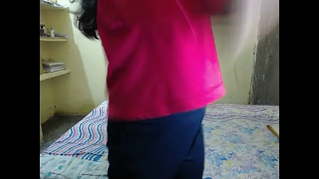 Snapshot of Vanya_7 chatting on October 12, 2025, 6:53 pm Vanya 7 online show from October 12, 2025, 6:53 pm