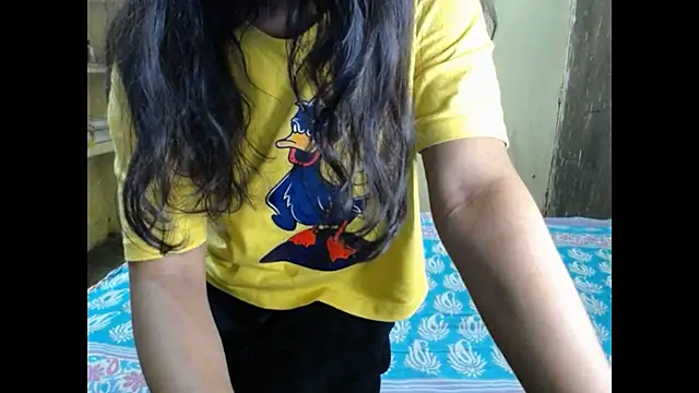 Snapshot of Vanya_7 chatting on November 4, 2025, 8:18 am Vanya 7 online show from November 4, 2025, 8:18 am