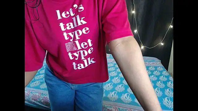 Snapshot of Vanya_7 chatting on November 11, 2025, 4:29 am Vanya 7 online show from November 11, 2025, 4:29 am