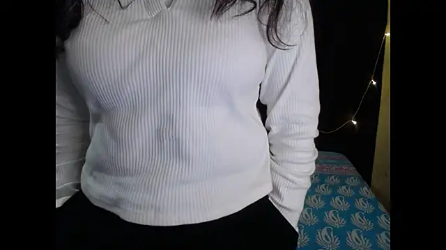 Snapshot of Vanya_7 chatting on November 18, 2025, 7:22 am Vanya 7 online show from November 18, 2025, 7:22 am