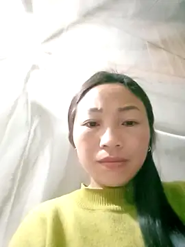 lucybaby00 online show from March 7, 2026, 10:48 pm