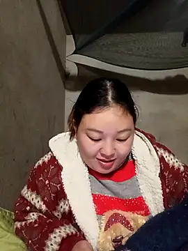 Snapshot of phunphun chatting on November 19, 2025, 12:32 am phunphun online show from November 19, 2025, 12:32 am