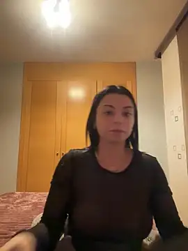 NoeliaGarcia17 online show from November 23, 2025, 11:15 pm