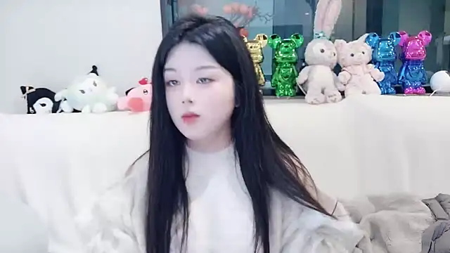 SweetTease2025 online show from April 15, 2026, 10:43 am