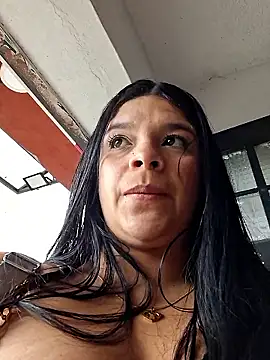 Snapshot of Eiimy_pretty chatting on September 23, 2025, 7:43 pm Eiimy pretty online show from September 23, 2025, 7:43 pm