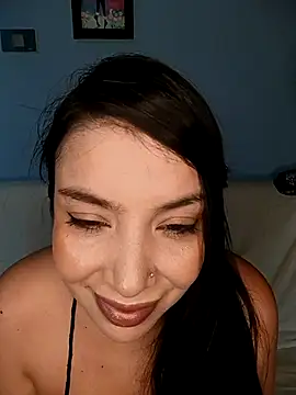 Snapshot of Anahibella chatting on October 4, 2025, 8:05 am Anahibella online show from October 4, 2025, 8:05 am