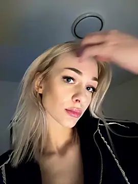 Snapshot of DaryaDoll chatting on January 10, 2026, 7:09 pm DaryaDoll online show from January 10, 2026, 7:09 pm