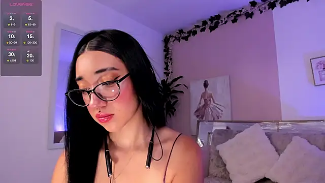 Snapshot of Miacorner_ chatting on November 28, 2025, 8:31 pm Miacorner online show from November 28, 2025, 8:31 pm