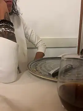 eddivad6974 online show from September 17, 2025, 7:38 pm