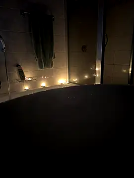 eddivad6974 online show from October 12, 2025, 4:19 pm