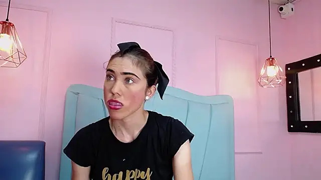 danna7cute online show from November 21, 2025, 9:25 pm