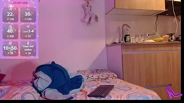 Snapshot of AllysonStonne chatting on March 29, 2026, 8:32 pm AllysonStonne online show from March 29, 2026, 8:32 pm