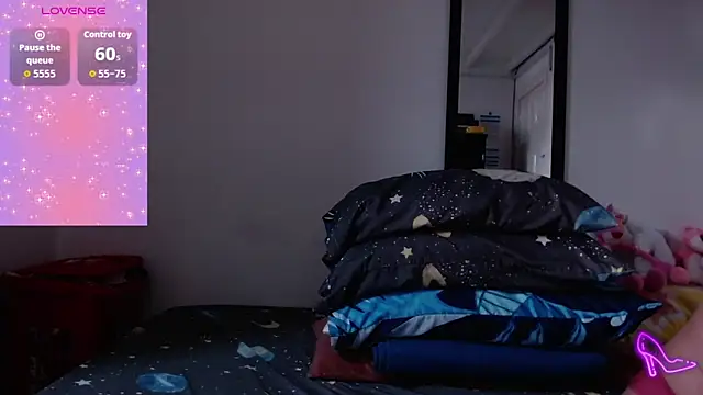 AllysonStonne online show from November 24, 2025, 8:31 pm