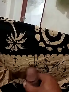 Snapshot of Suranga-55 chatting on September 28, 2025, 5:09 pm Suranga-55 online show from September 28, 2025, 5:09 pm