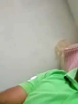 Snapshot of Suranga-55 chatting on September 19, 2025, 3:05 pm Suranga-55 online show from September 19, 2025, 3:05 pm