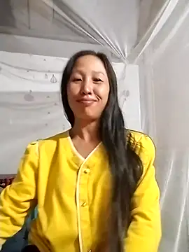 cute love00 online show from November 2, 2025, 11:32 pm