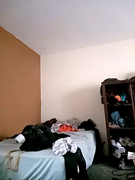 ReyesSau online show from November 5, 2025, 11:30 pm