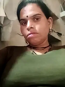 Snapshot of Soniya_pandit chatting on July 12, 2026, 7:31 am Soniya pandit online show from July 12, 2026, 7:31 am