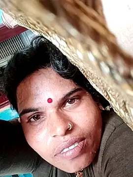Snapshot of Soniya_pandit chatting on July 14, 2026, 9:14 am Soniya pandit online show from July 14, 2026, 9:14 am
