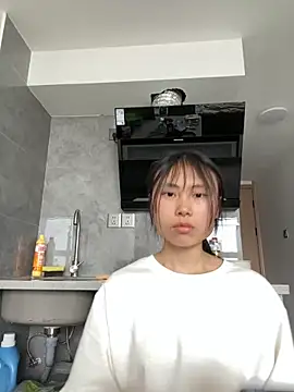 xiaoya8866 online show from May 30, 2026, 5:25 am