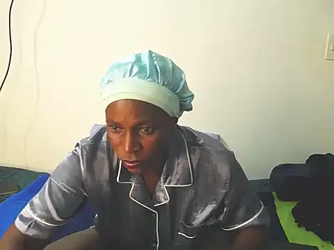 MatureGoddess  online show from May 17, 2026, 7:36 pm