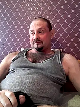  NEREZA  online show from April 2, 2026, 2:13 pm