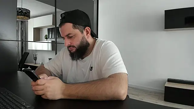 DravenPeak online show from November 15, 2025, 12:53 pm