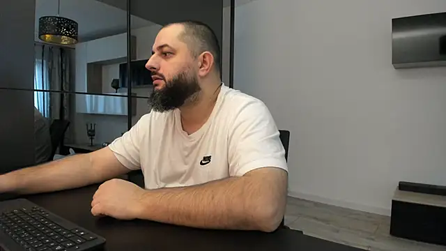 DravenPeak online show from October 24, 2025, 8:02 am