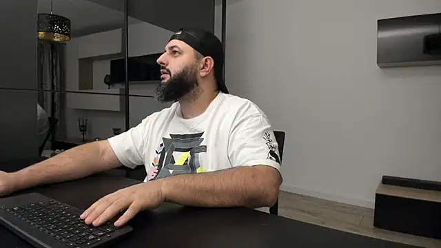 DravenPeak online show from November 27, 2025, 8:31 pm